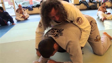Lee más sobre el artículo Kurt Osiander Move of the Week – Escape From Back Mount